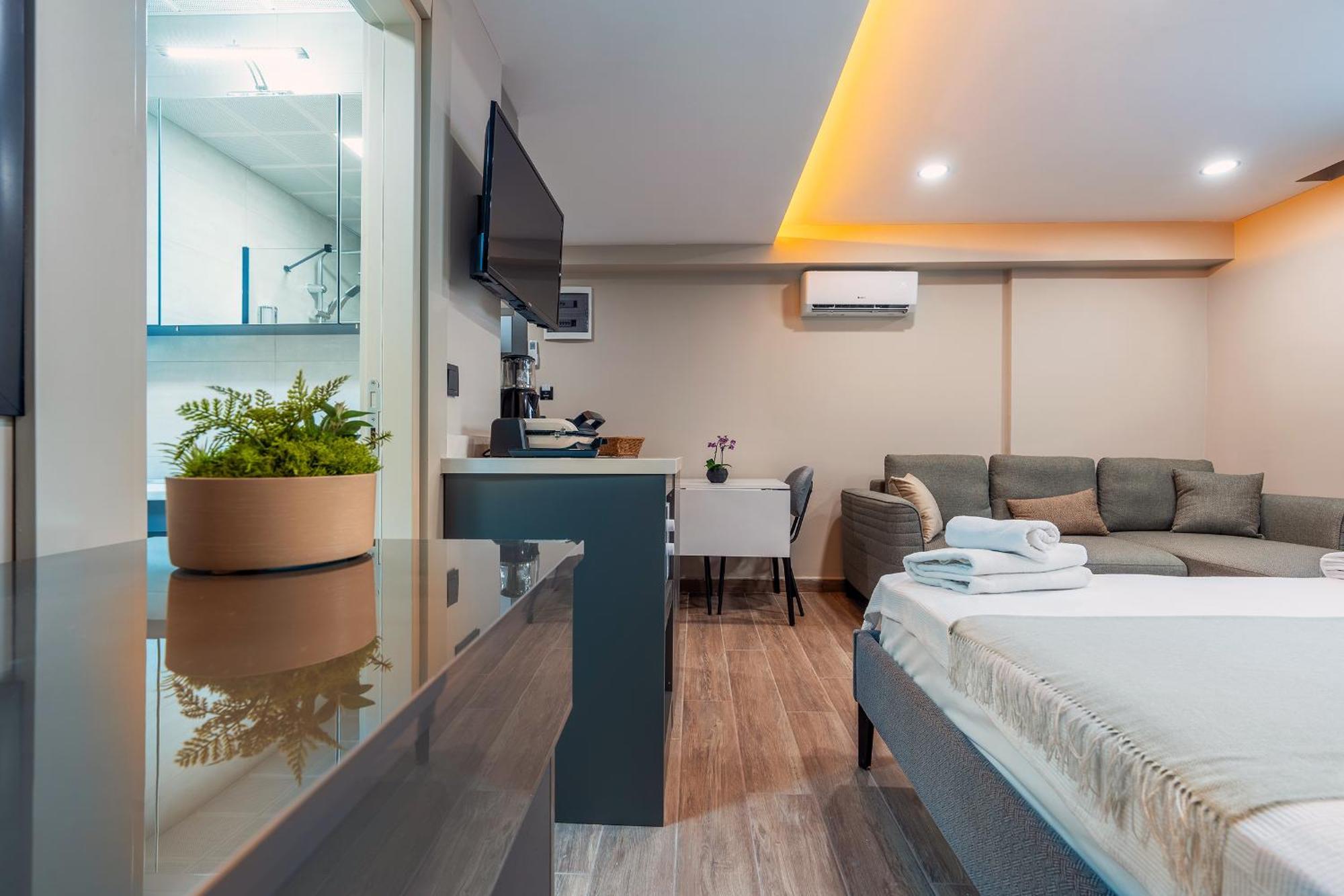Doqu Suites Hotel Antalya Exteriör bild