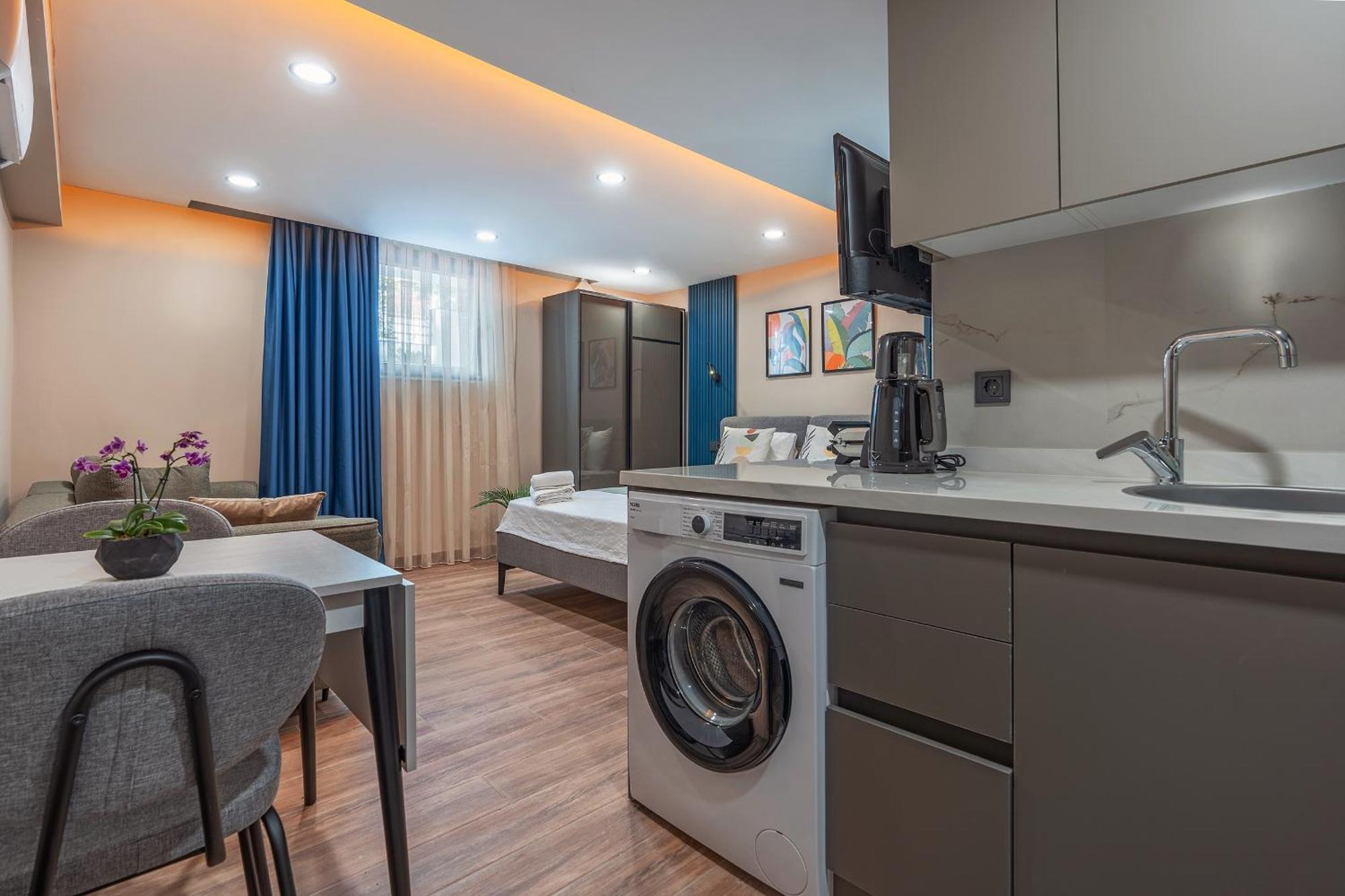 Doqu Suites Hotel Antalya Exteriör bild