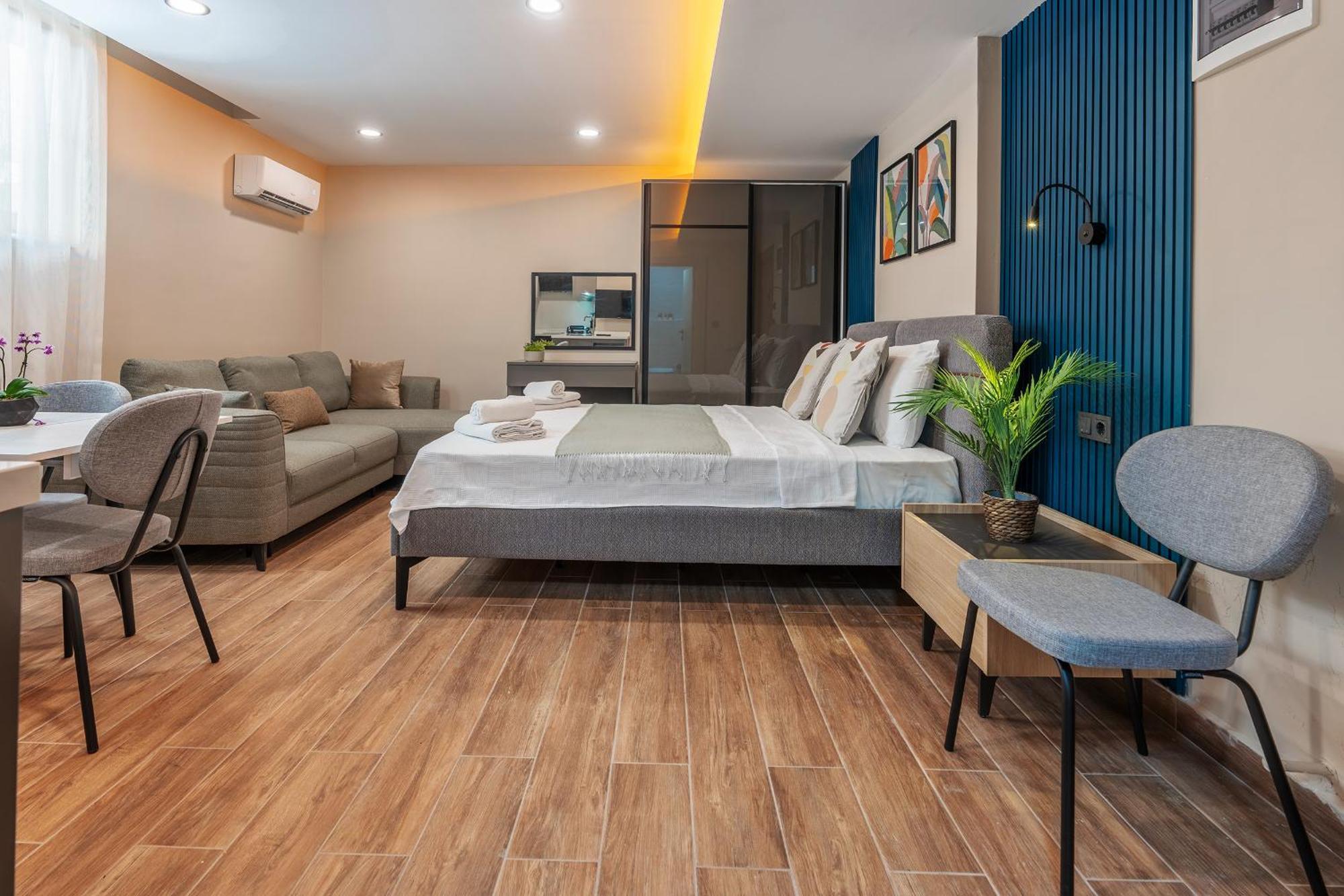 Doqu Suites Hotel Antalya Exteriör bild